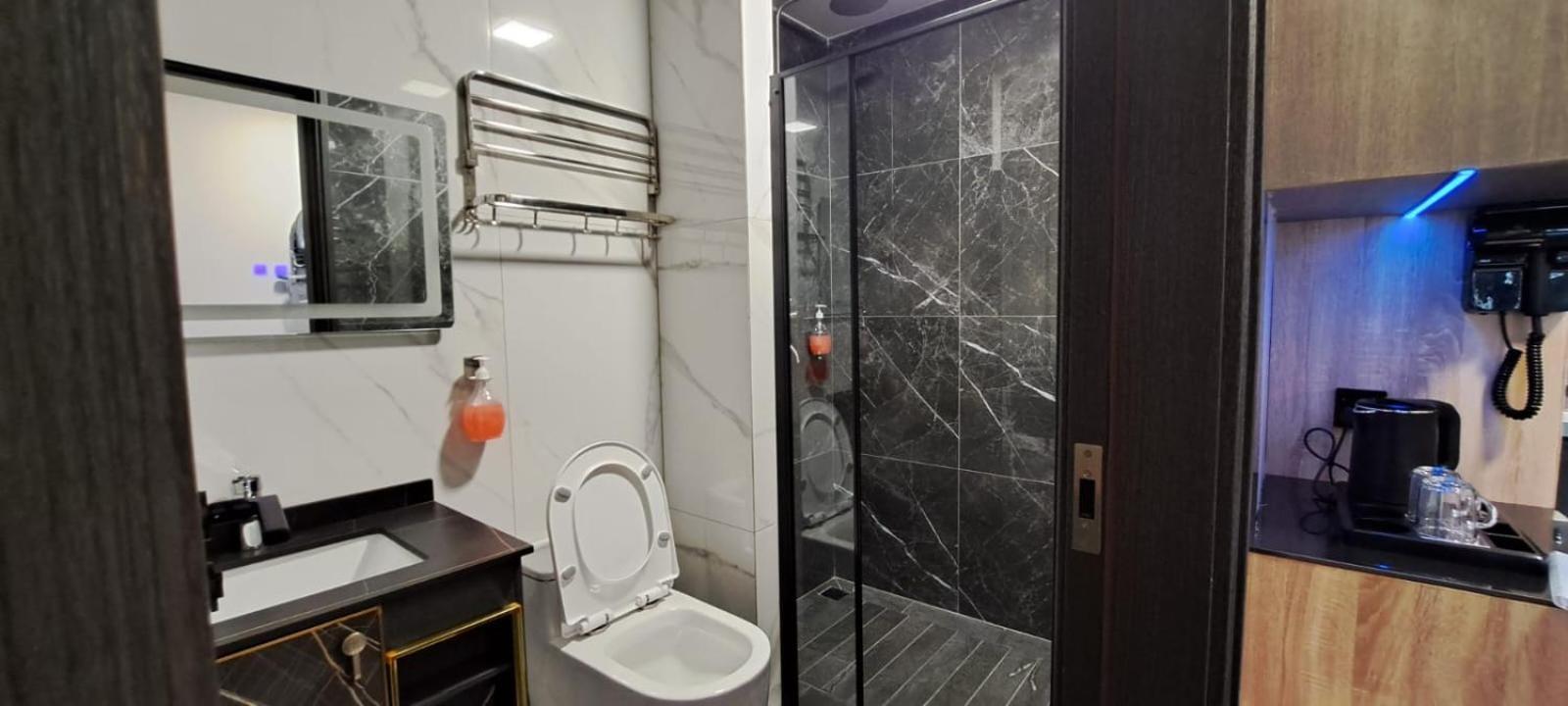 Qing Yun Rest House Koprijaya, Brunei Darussalam Бандар Сери Бегаван Екстериор снимка